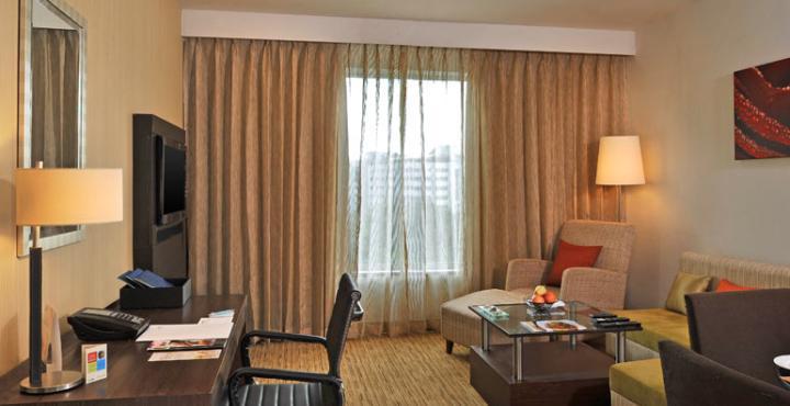 Four Points By Sheraton Hotel And Serviced Apartments Pune Exterior foto